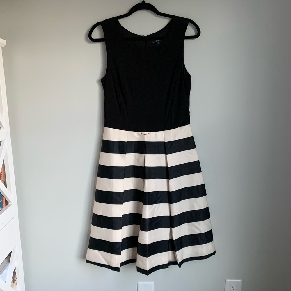 R&K Black and Tan Box-pleat Fit-Flare Dress